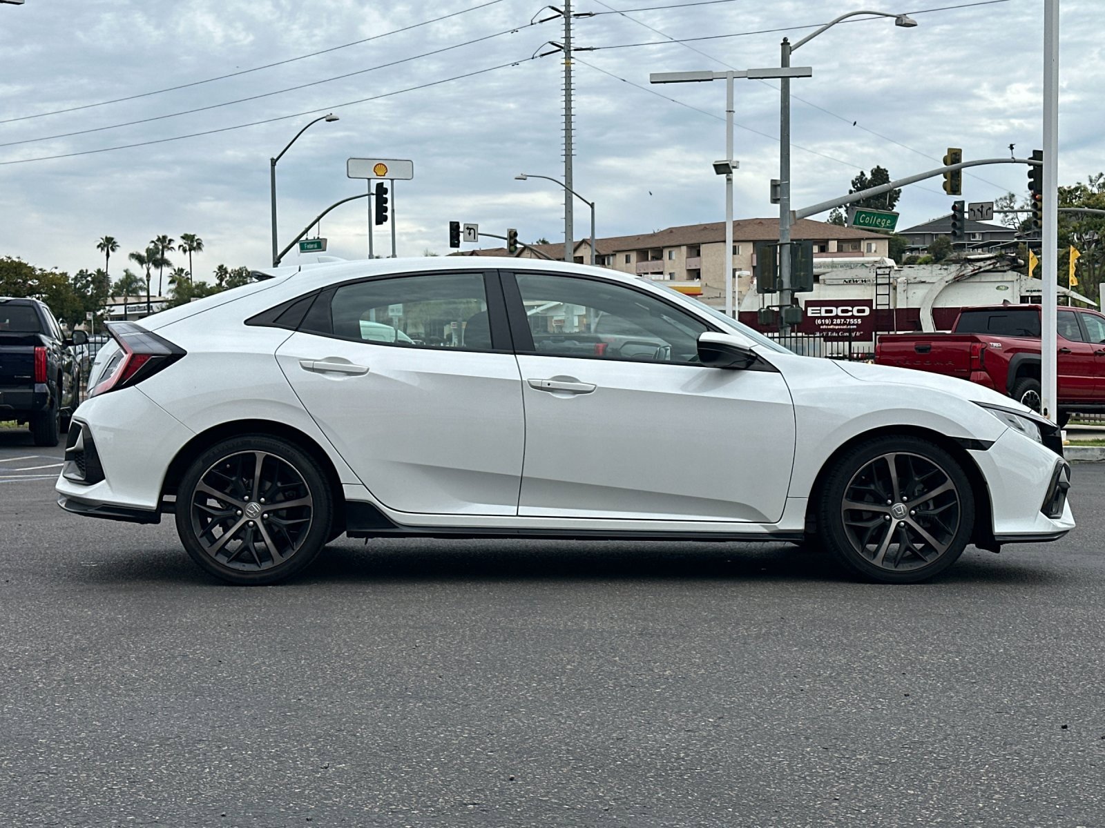 Used 2021 Honda Civic Sport image 6