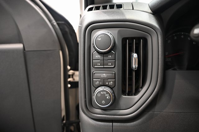 New 2026 Chevrolet Silverado 1500 Custom Trail Boss w/ LPO, Dark Essentials Package image 21