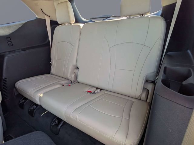 Used 2021 Buick Enclave Essence w/ Sound and Sites Package image 13