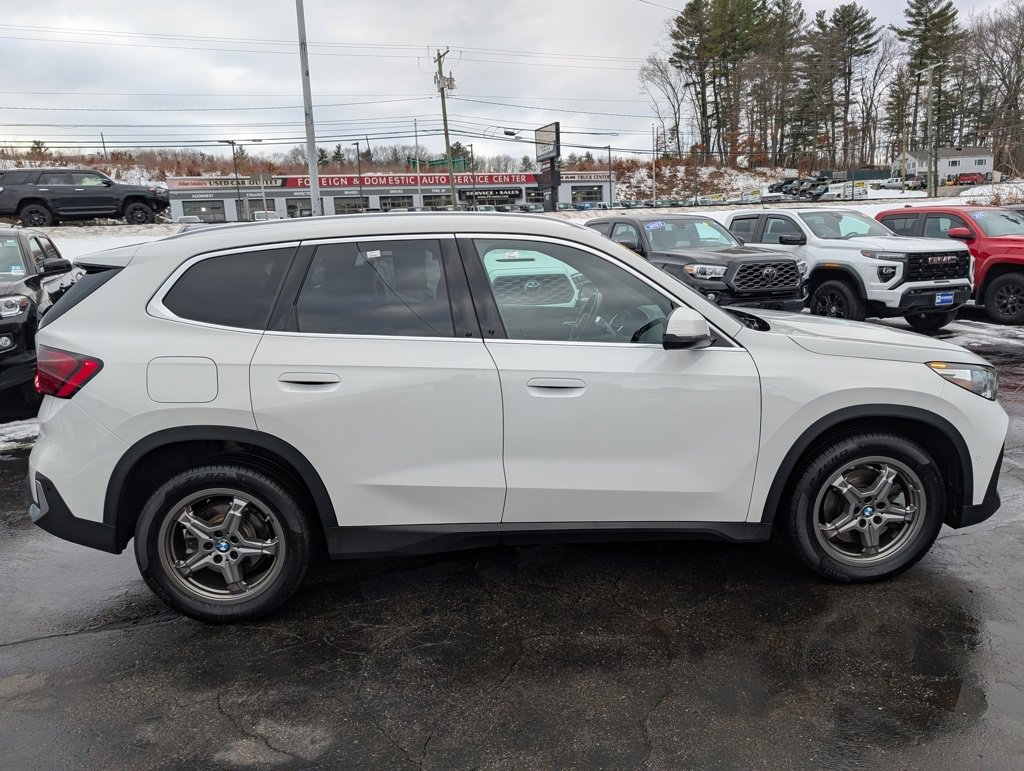 Used 2023 BMW X1 xDrive28i image 9