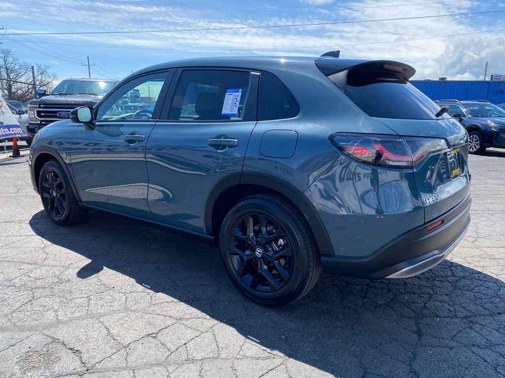 Used 2023 Honda HR-V Sport image 6