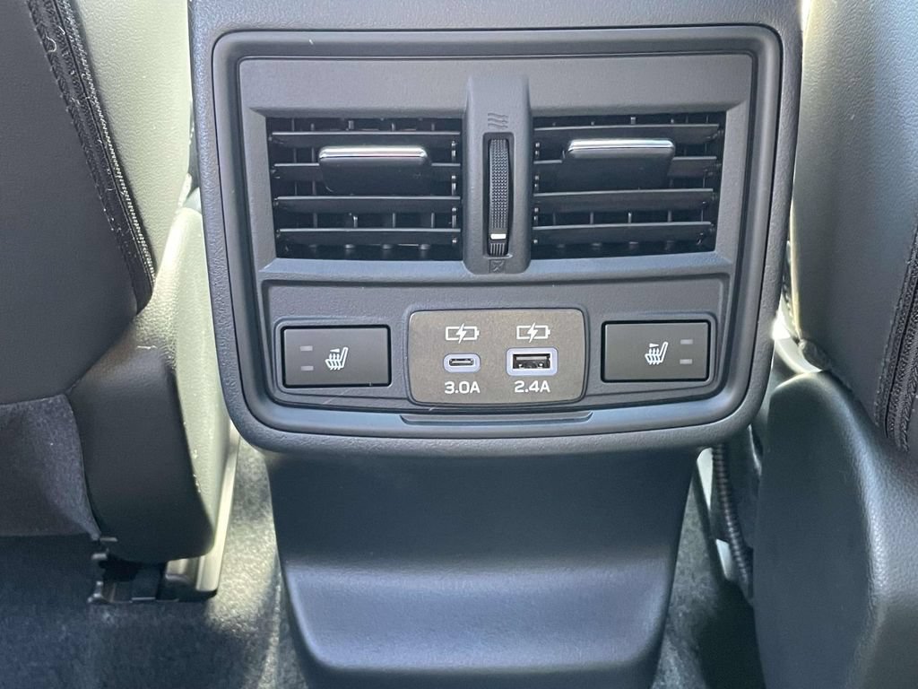 New 2026 Subaru Outback Limited w/ Premium/Limited Package 2 AWD/4WD image 13