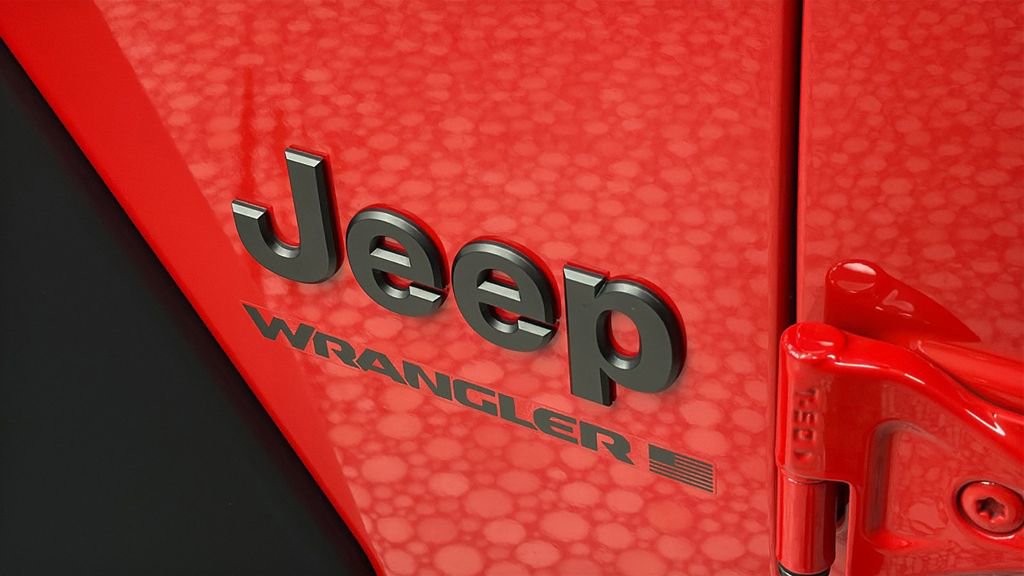 Used 2025 Jeep Wrangler Sport image 9