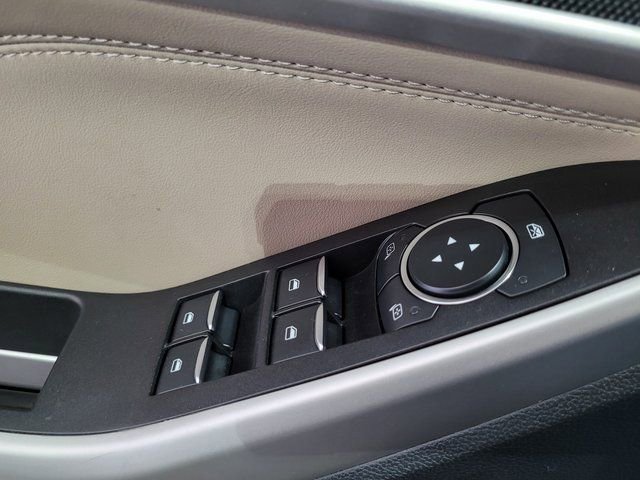 Used 2022 Ford Explorer XLT image 47