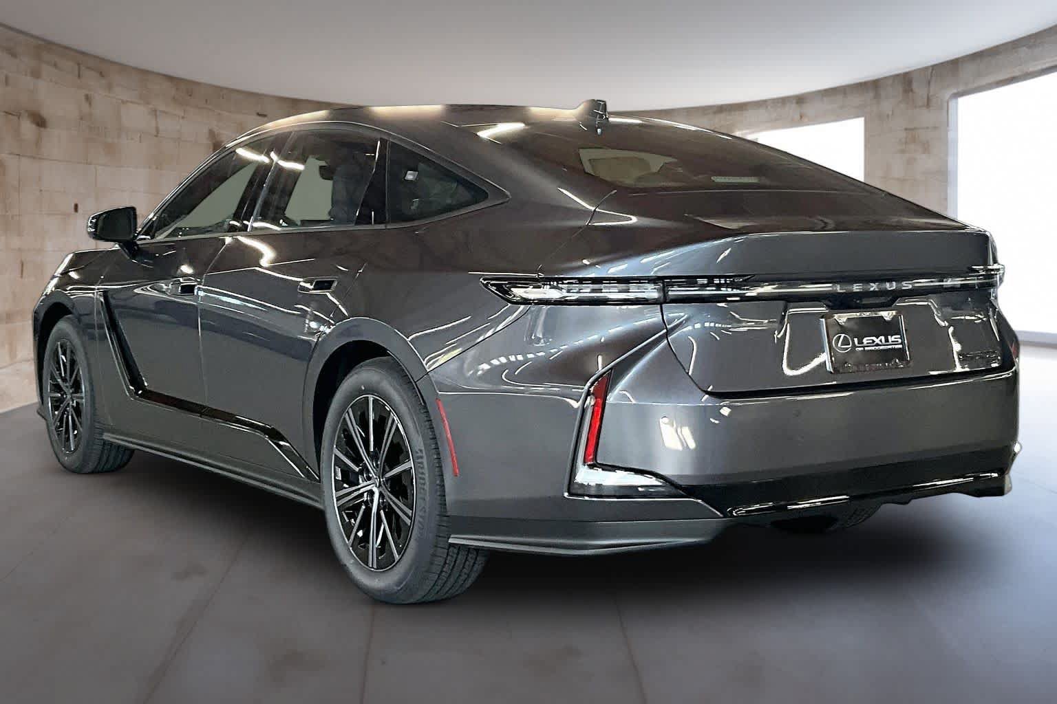 New 2026 Lexus ES 500e w/ Convenience Package AWD/4WD image 3