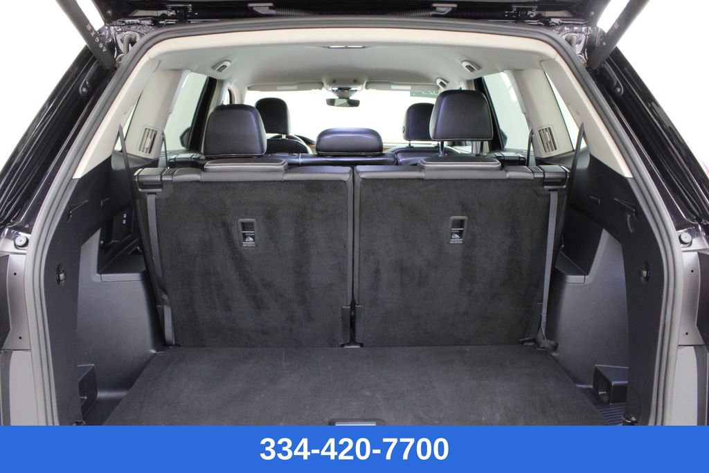 Certified 2025 Volkswagen Atlas SE image 28