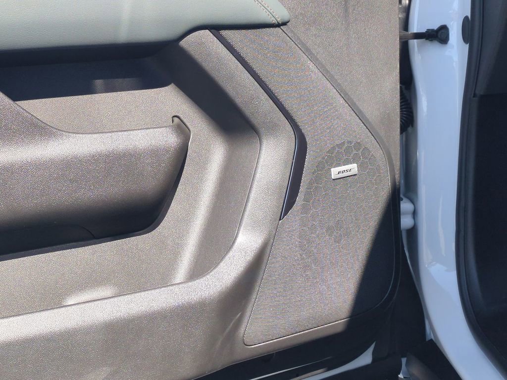 New 2026 GMC Yukon XL AT4 w/ AT4 Premium Plus Package image 27