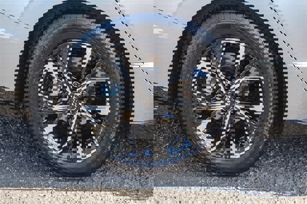 Certified 2024 Hyundai Sonata SEL image 9