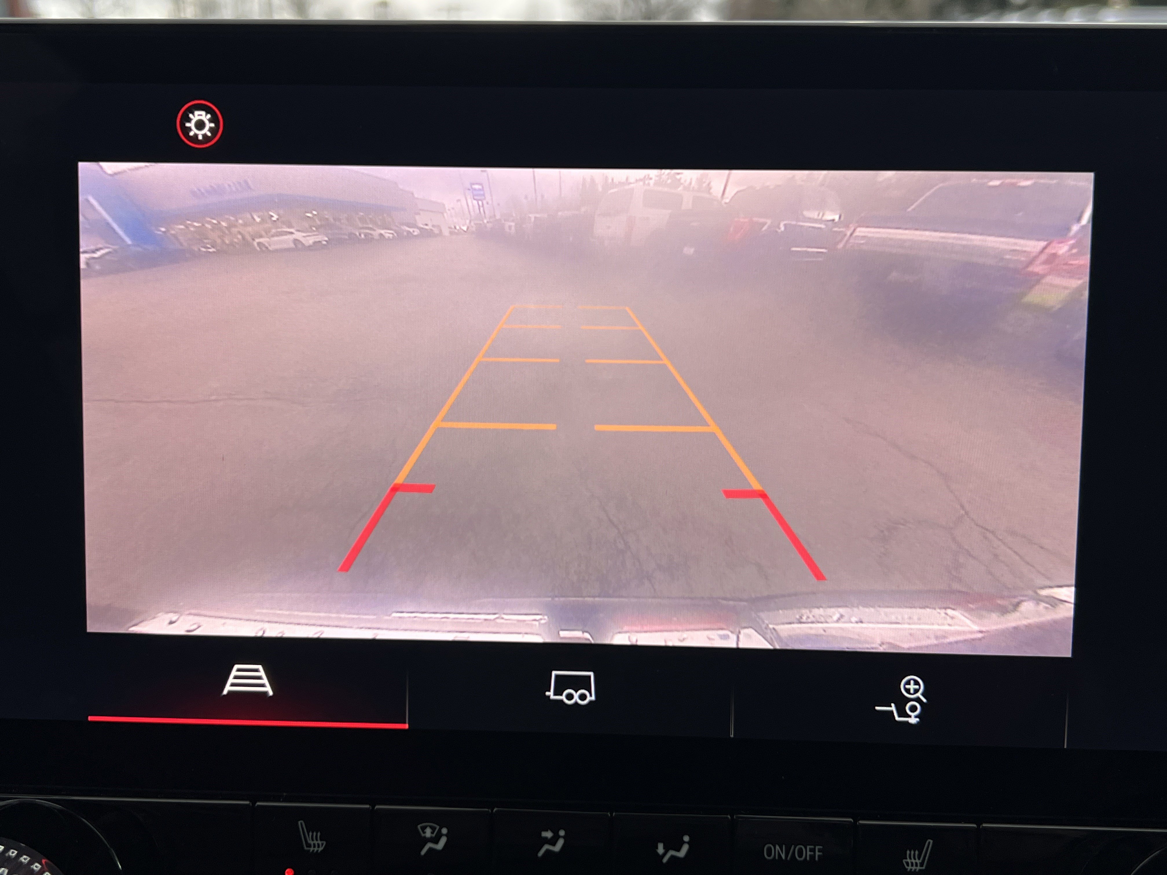 Used 2024 GMC Canyon AT4 image 11