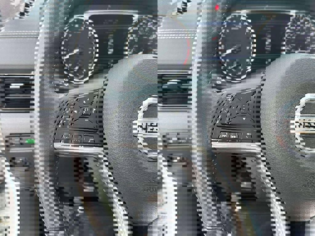 Used 2023 Nissan Sentra SV w/ Trunk Package image 20