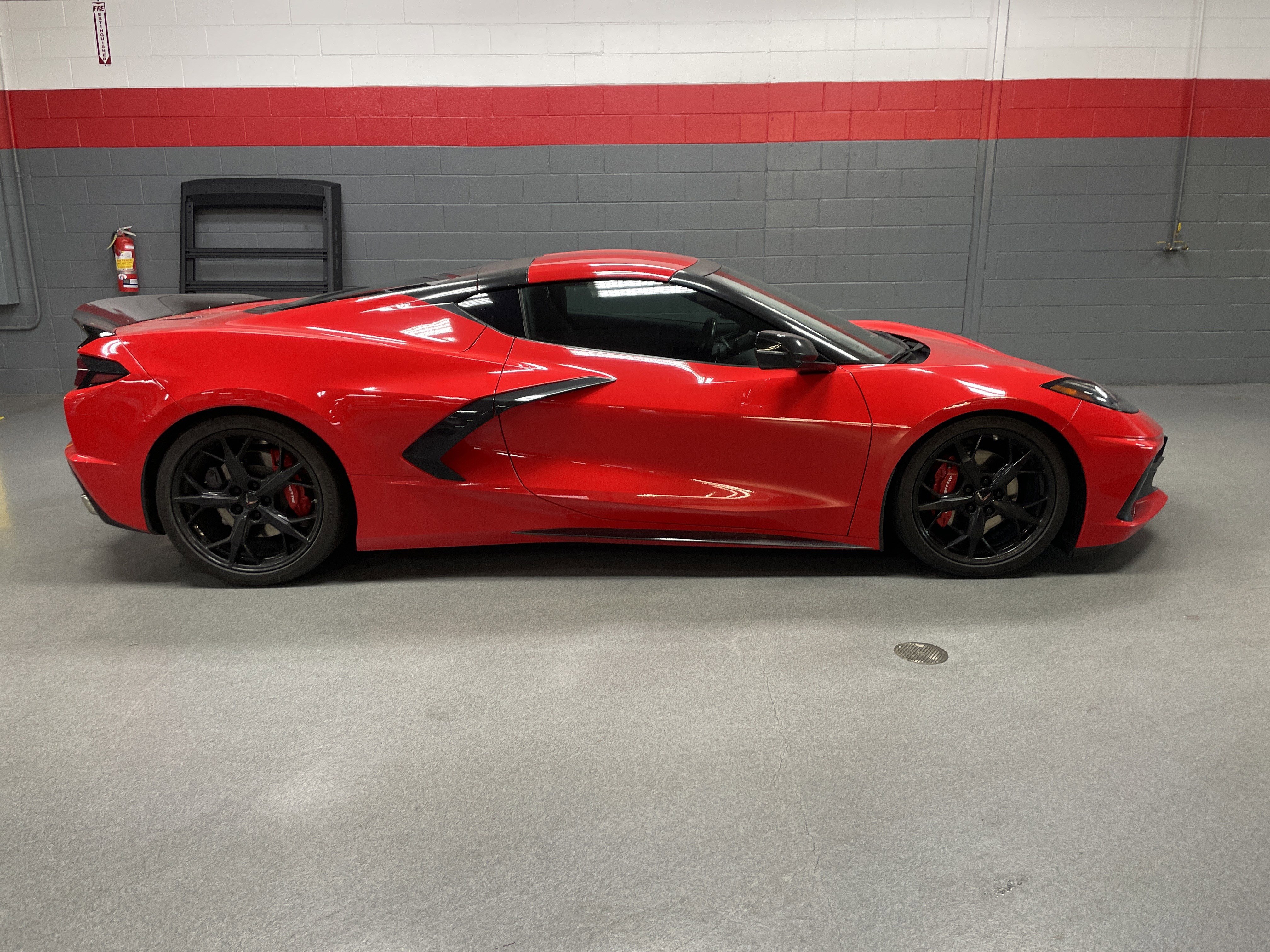 Used 2021 Chevrolet Corvette 1LT image 37