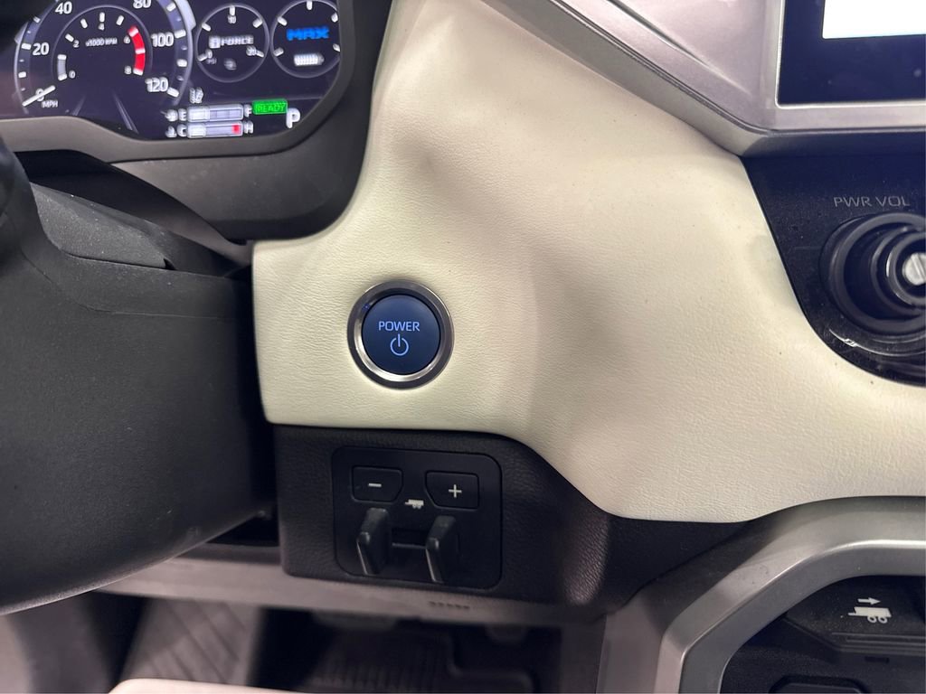 Used 2023 Toyota Sequoia Capstone image 36