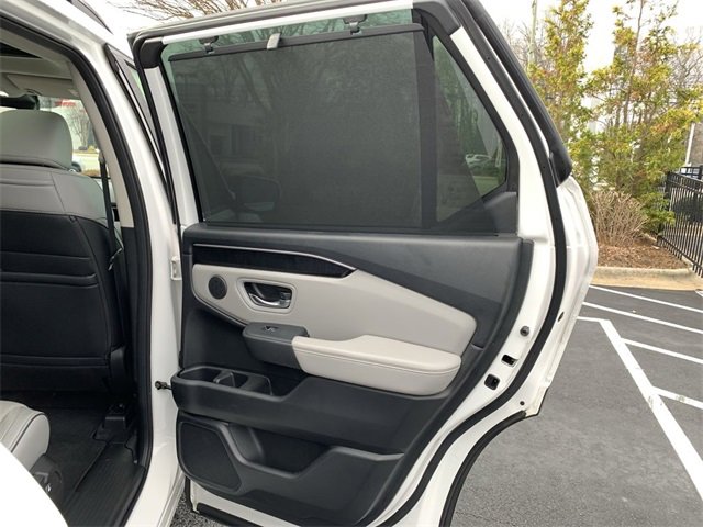 Used 2023 Honda Pilot Elite image 11