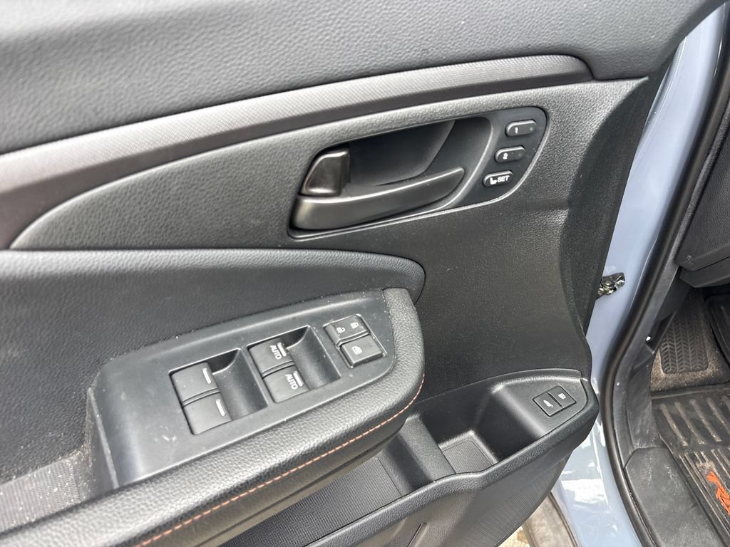 Used 2022 Honda Pilot TrailSport image 16