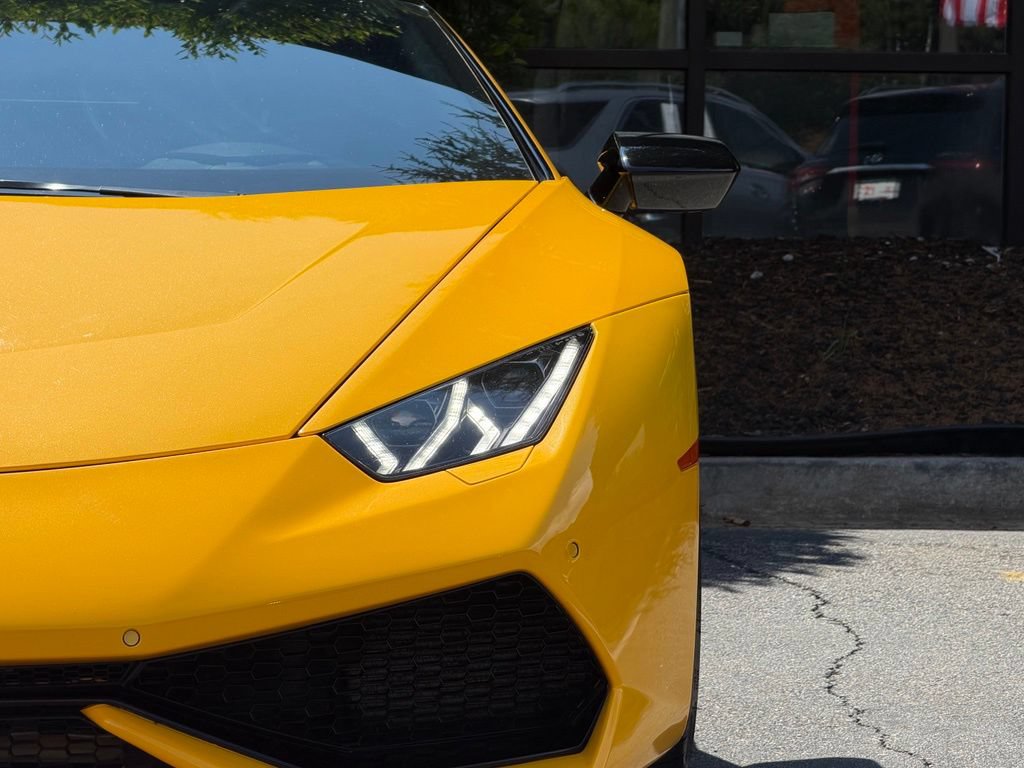 Used 2015 Lamborghini Huracan LP 610-4 AWD/4WD image 5