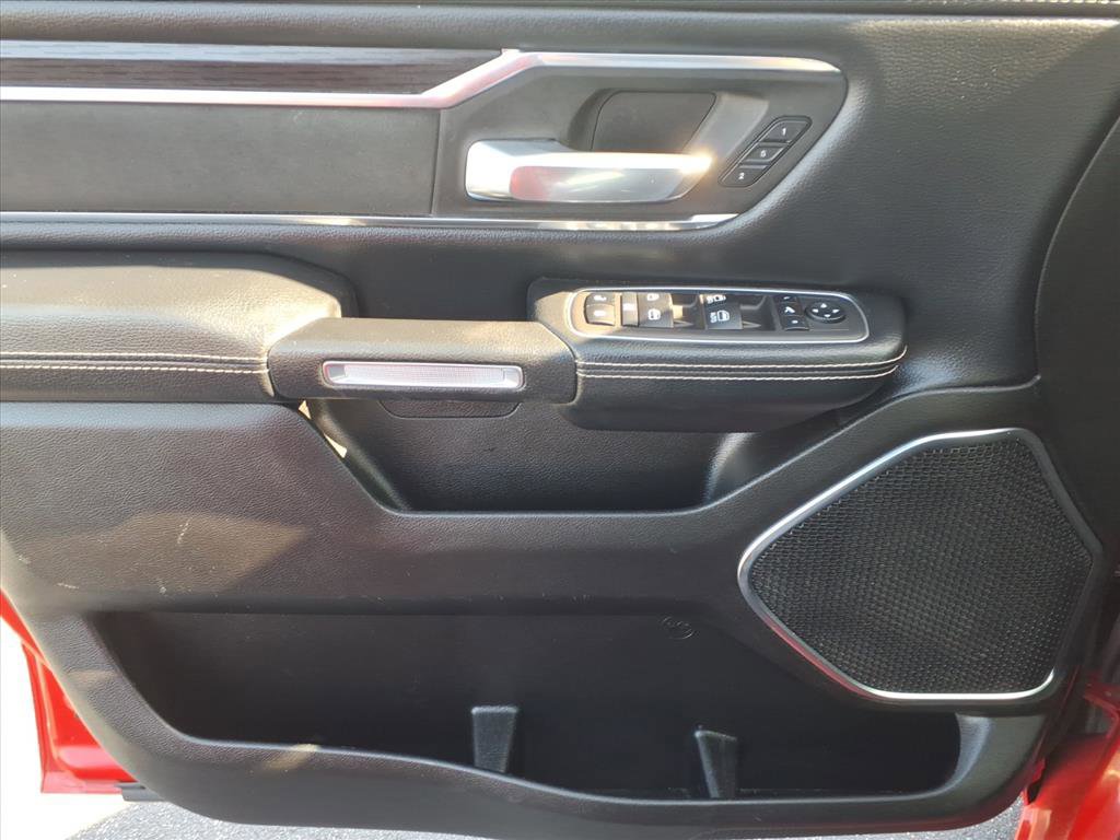 Used 2024 RAM 1500 Laramie AWD/4WD image 21