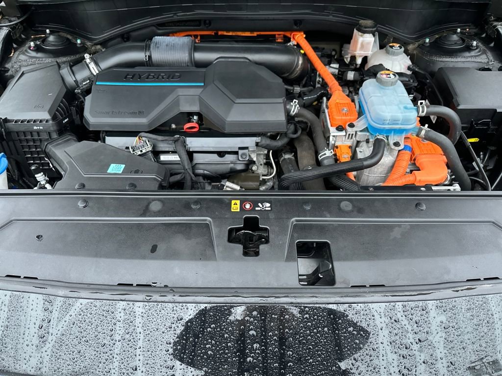 Used 2023 Hyundai Santa Fe Limited w/ Cargo Package image 14