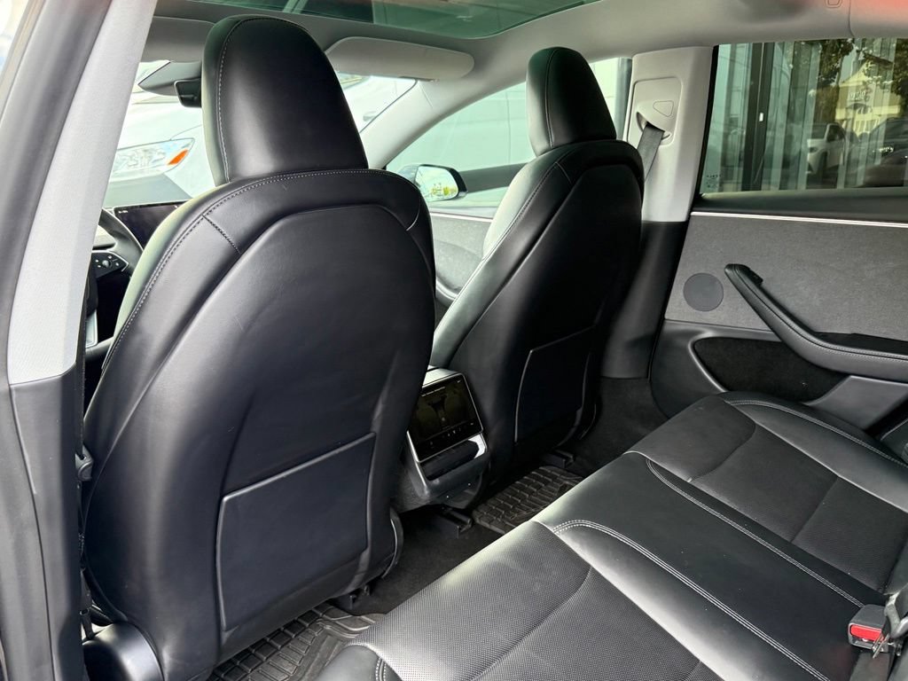 Used 2024 Tesla Model 3 Standard Range RWD image 24