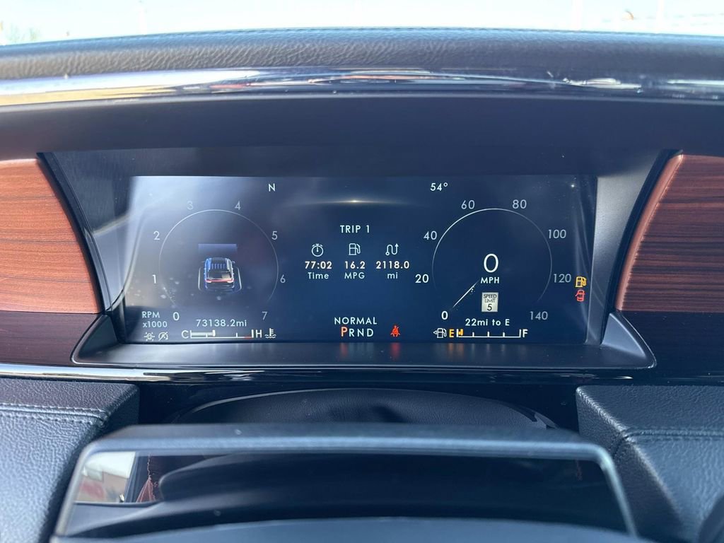 Used 2024 Lincoln Navigator L 4WD image 13