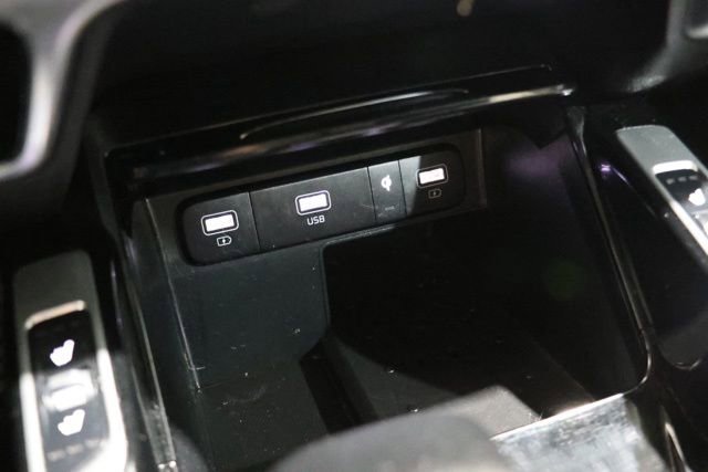 Used 2021 Kia Sorento SX FWD image 26