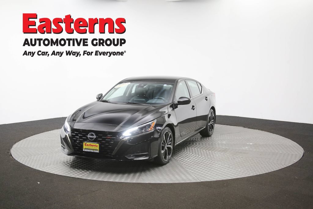 Used 2025 Nissan Altima 2.5 SR FWD image 50