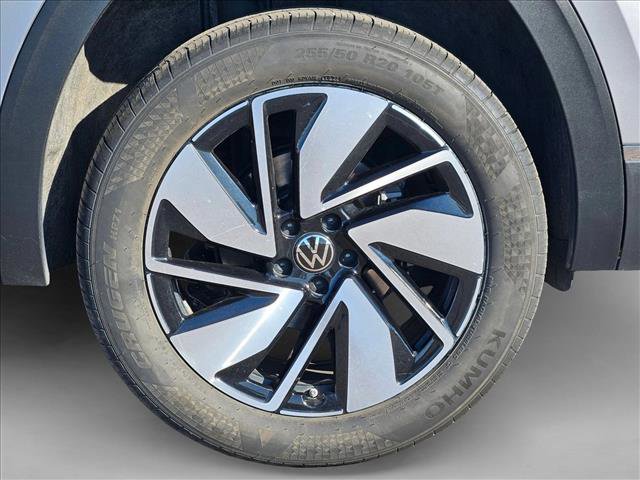 Used 2025 Volkswagen Atlas SEL AWD/4WD image 22