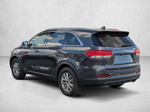 Used 2018 Kia Sorento LX image 8
