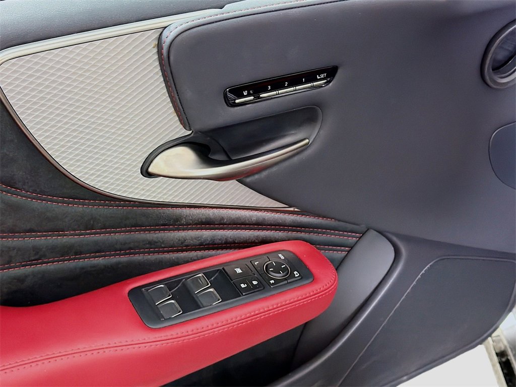 Used 2024 Lexus LS 500 F Sport image 21