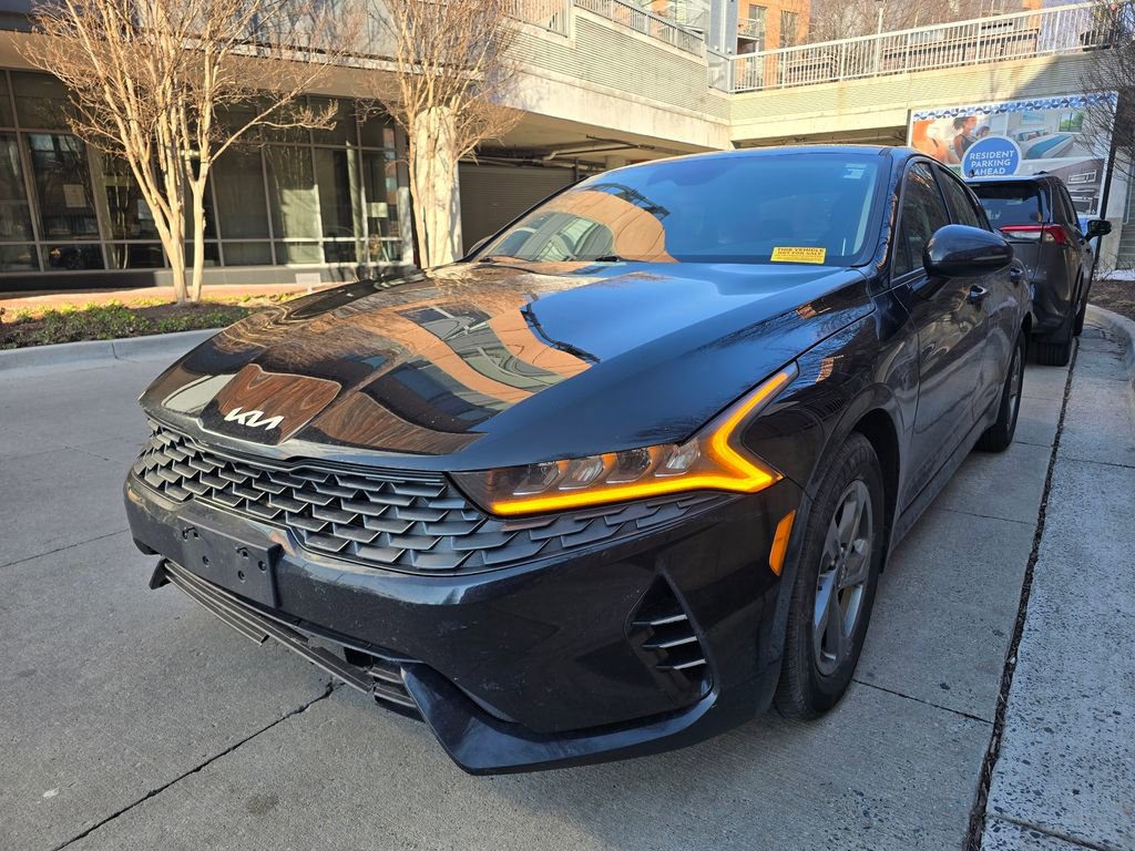 Used 2022 Kia K5 LXS image 1