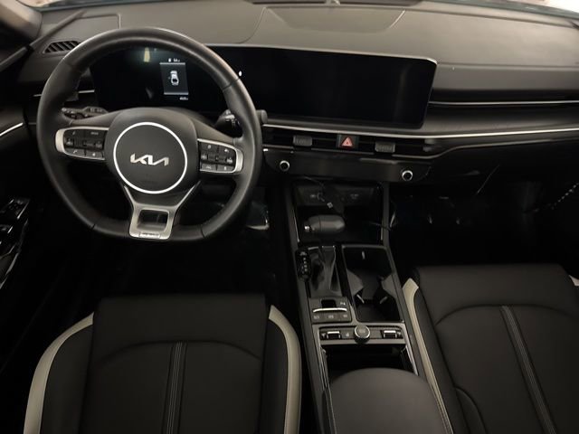 Used 2025 Kia K5 GT-Line image 24