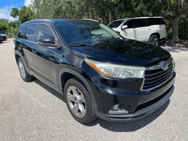 Used 2015 Toyota Highlander Limited Platinum FWD video 1