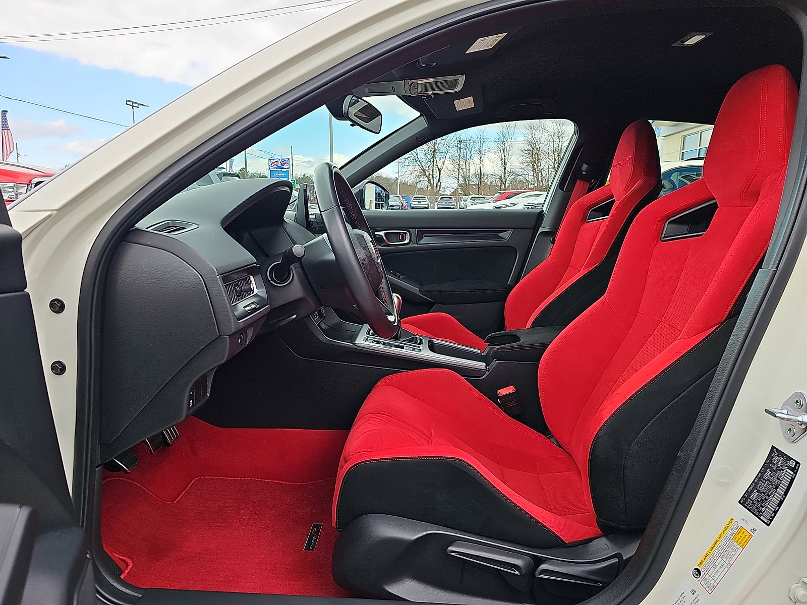 Used 2024 Honda Civic Type R image 13