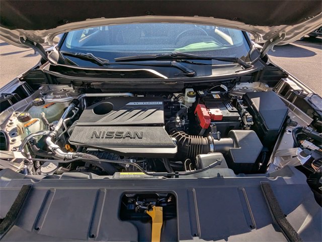 Used 2023 Nissan Rogue SL w/ SL Premium Package image 26