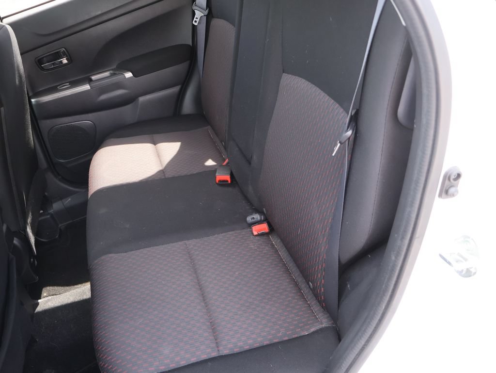 Used 2019 Mitsubishi Outlander Sport SE FWD image 15