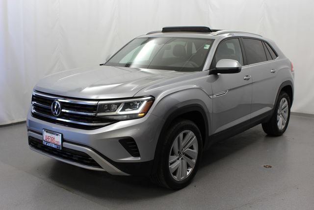 Used 2023 Volkswagen Atlas Cross Sport SE w/ Panoramic Sunroof Package AWD/4WD image 5