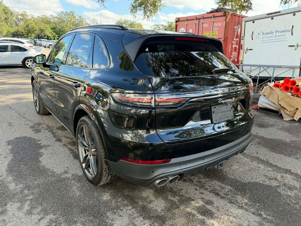 Used 2023 Porsche Cayenne S image 4