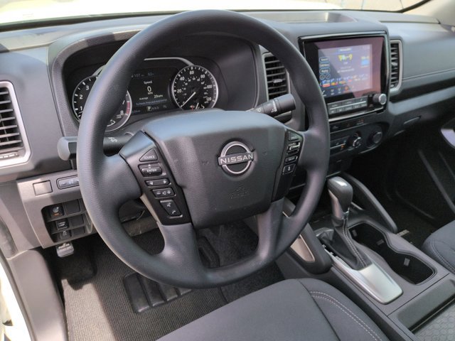 Certified 2024 Nissan Frontier SV w/ Technology Package RWD image 16