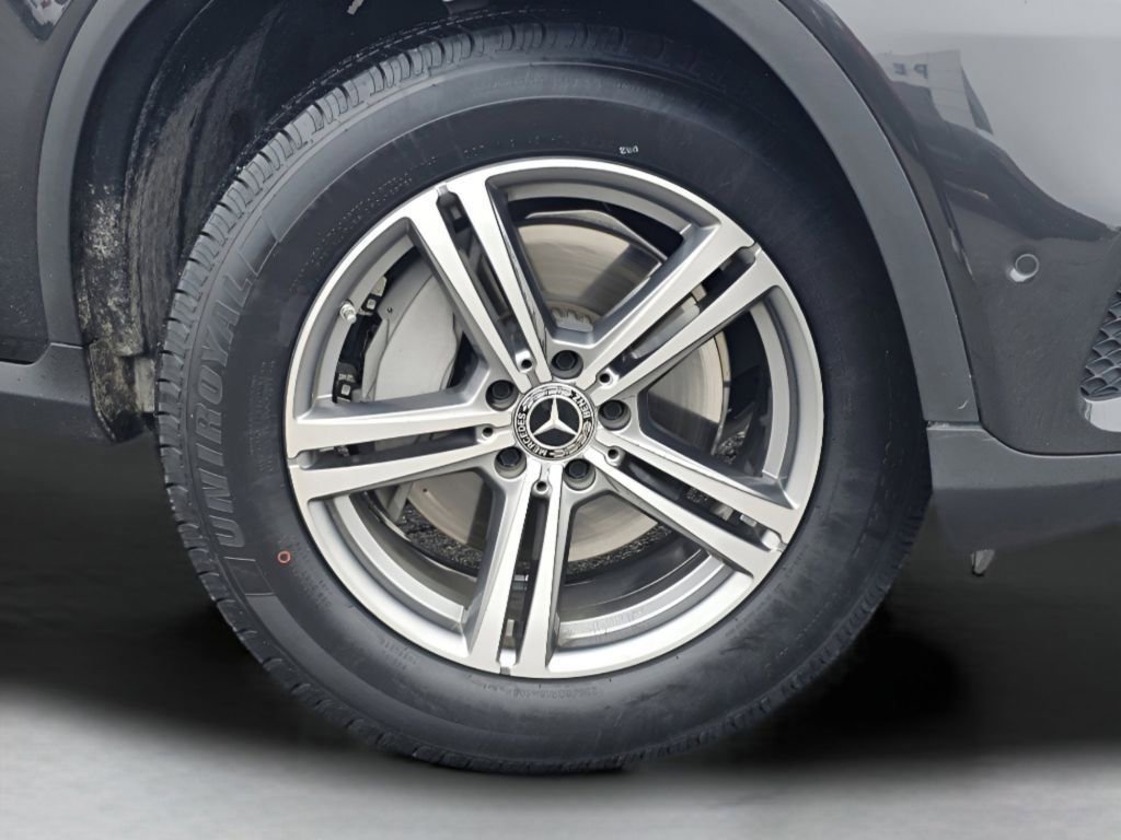 Used 2021 Mercedes-Benz GLC 300 image 18