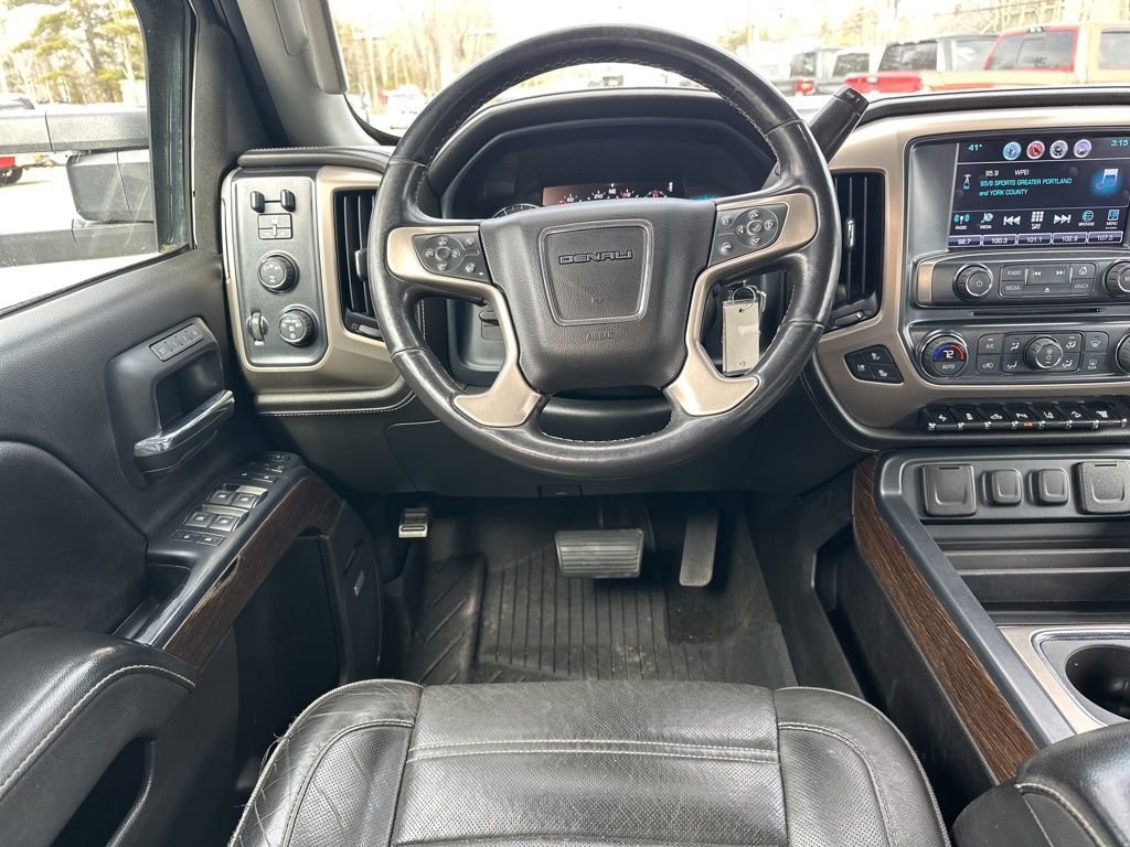 Used 2017 GMC Sierra 3500 Denali w/ Duramax Plus Package AWD/4WD image 21