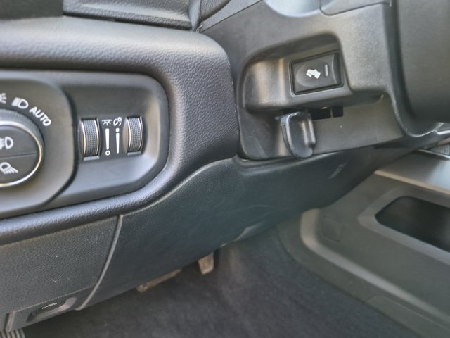 Used 2022 RAM 3500 Laramie AWD/4WD image 33