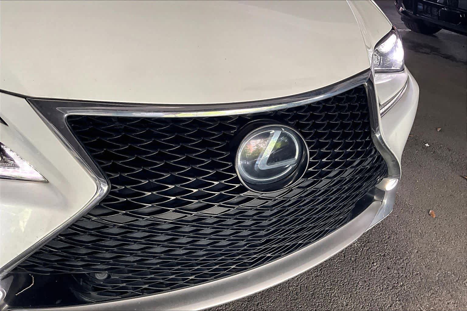 Used 2015 Lexus RC 350 w/ F Sport w/Summer Tires RWD image 29