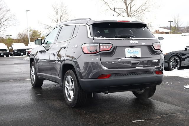 Used 2024 Jeep Compass Latitude image 7