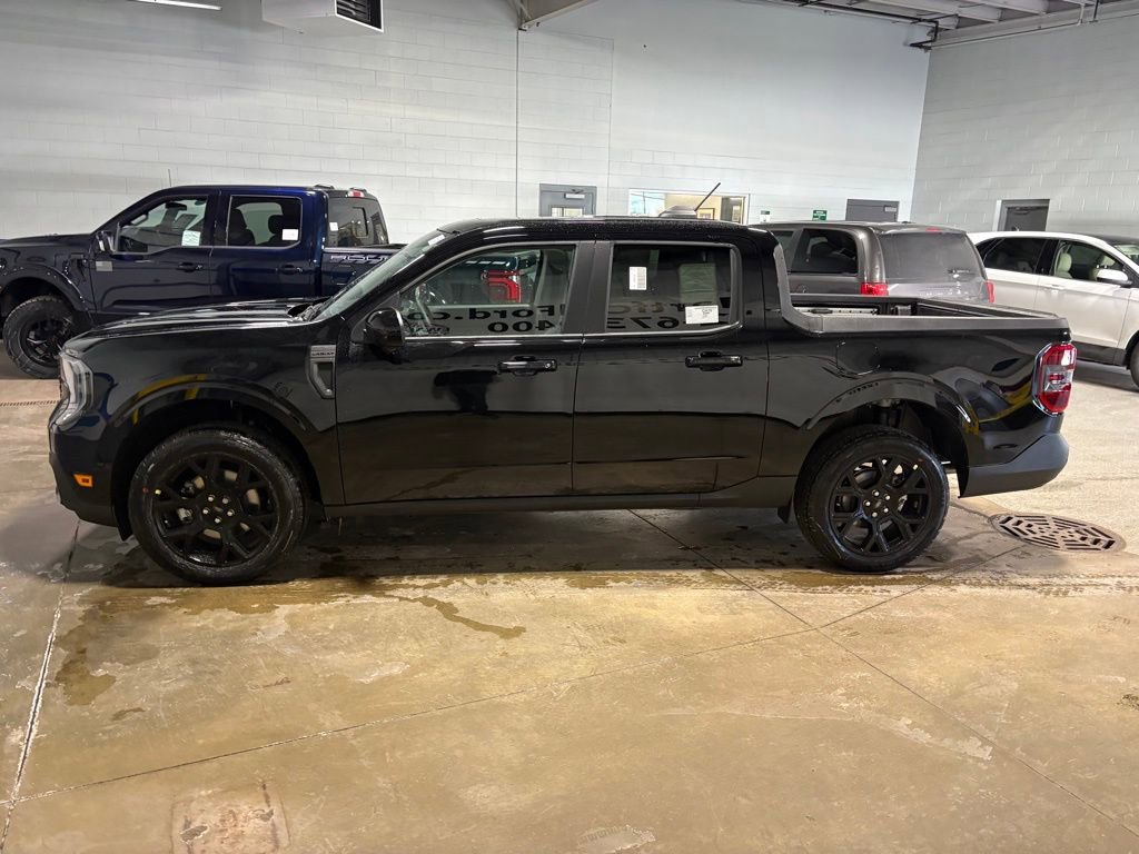 New 2026 Ford Maverick Lariat w/ Black Appearance Package image 5