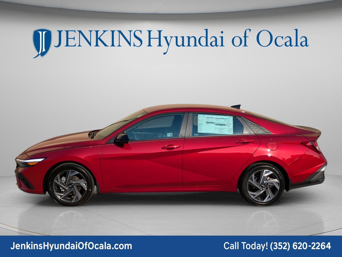 Used 2025 Hyundai Elantra SEL FWD image 6