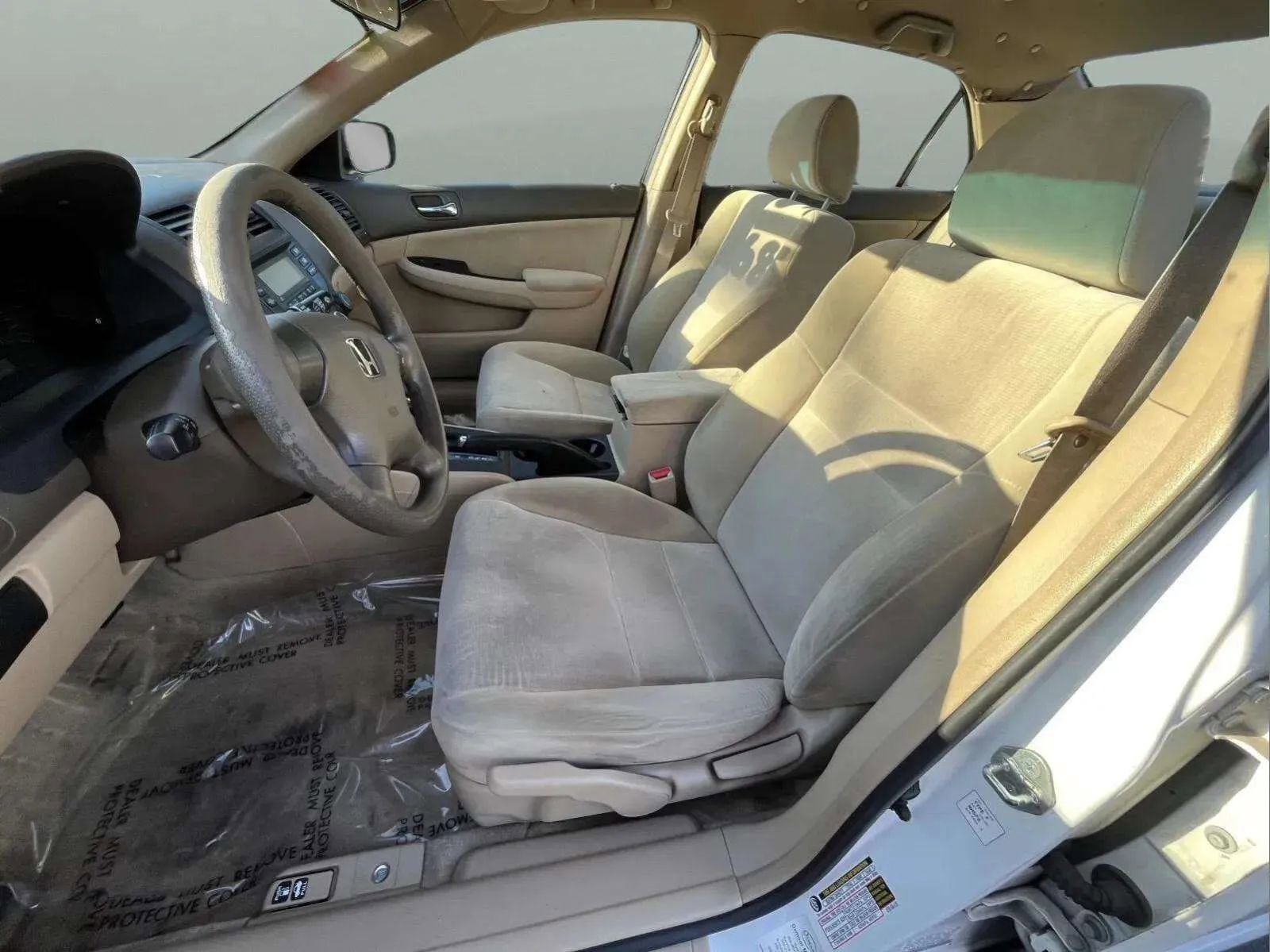 Used 2004 Honda Accord LX image 9