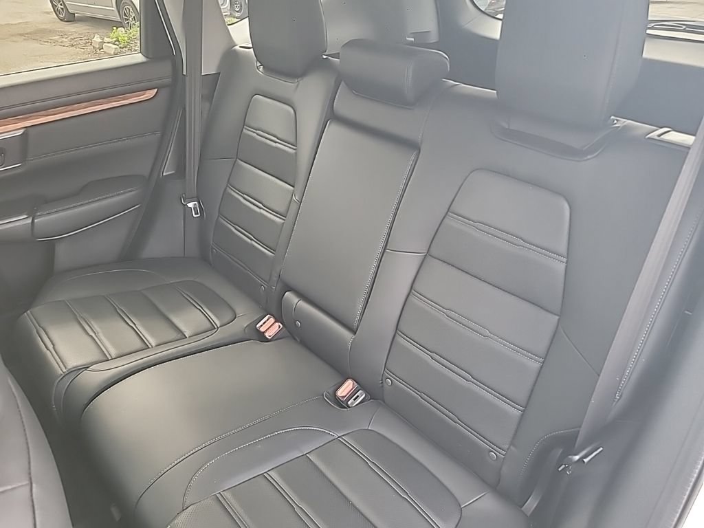 Used 2021 Honda CR-V Touring image 11