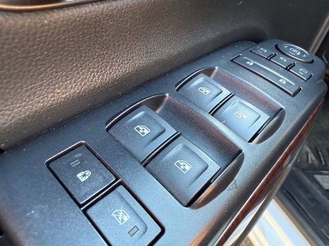 Used 2018 GMC Sierra 2500 SLT w/ Suspension Package, Off-Road image 13