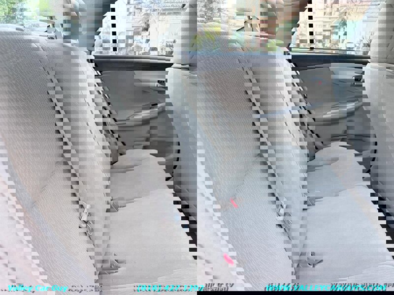 Used 2013 Toyota Corolla LE w/ Premium Pkg FWD image 20