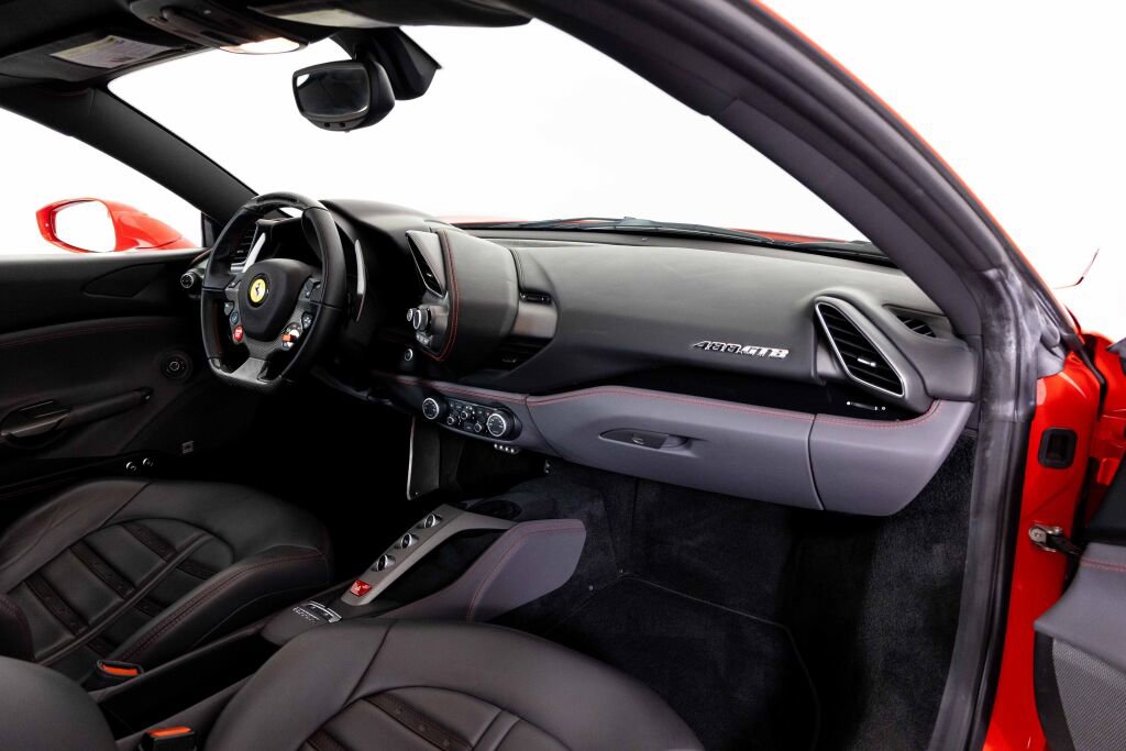 Used 2017 Ferrari 488 GTB image 23