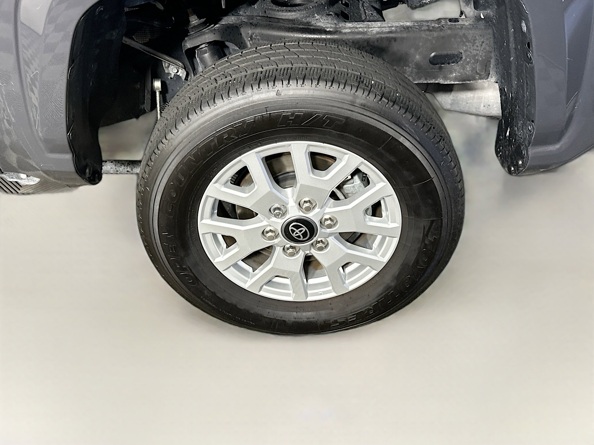 Used 2025 Toyota Tacoma SR5 RWD image 11